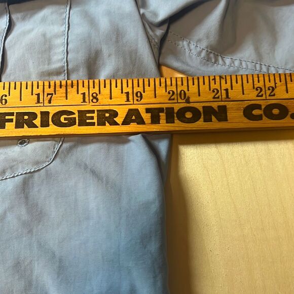 Magellan Fishing Shirt Mens Small Lightweight Sportswear Pockets Button Front Bl - Picture 4 of 6